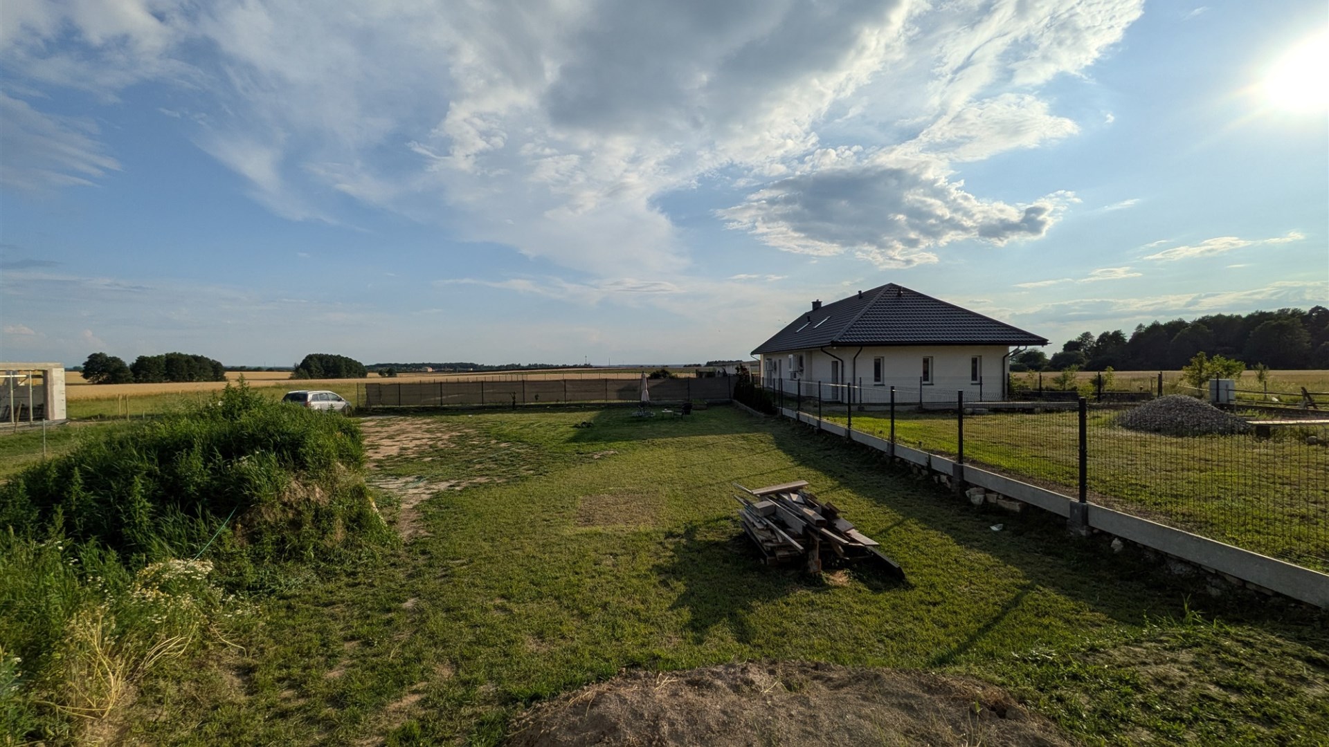 Działka na sprzedaż