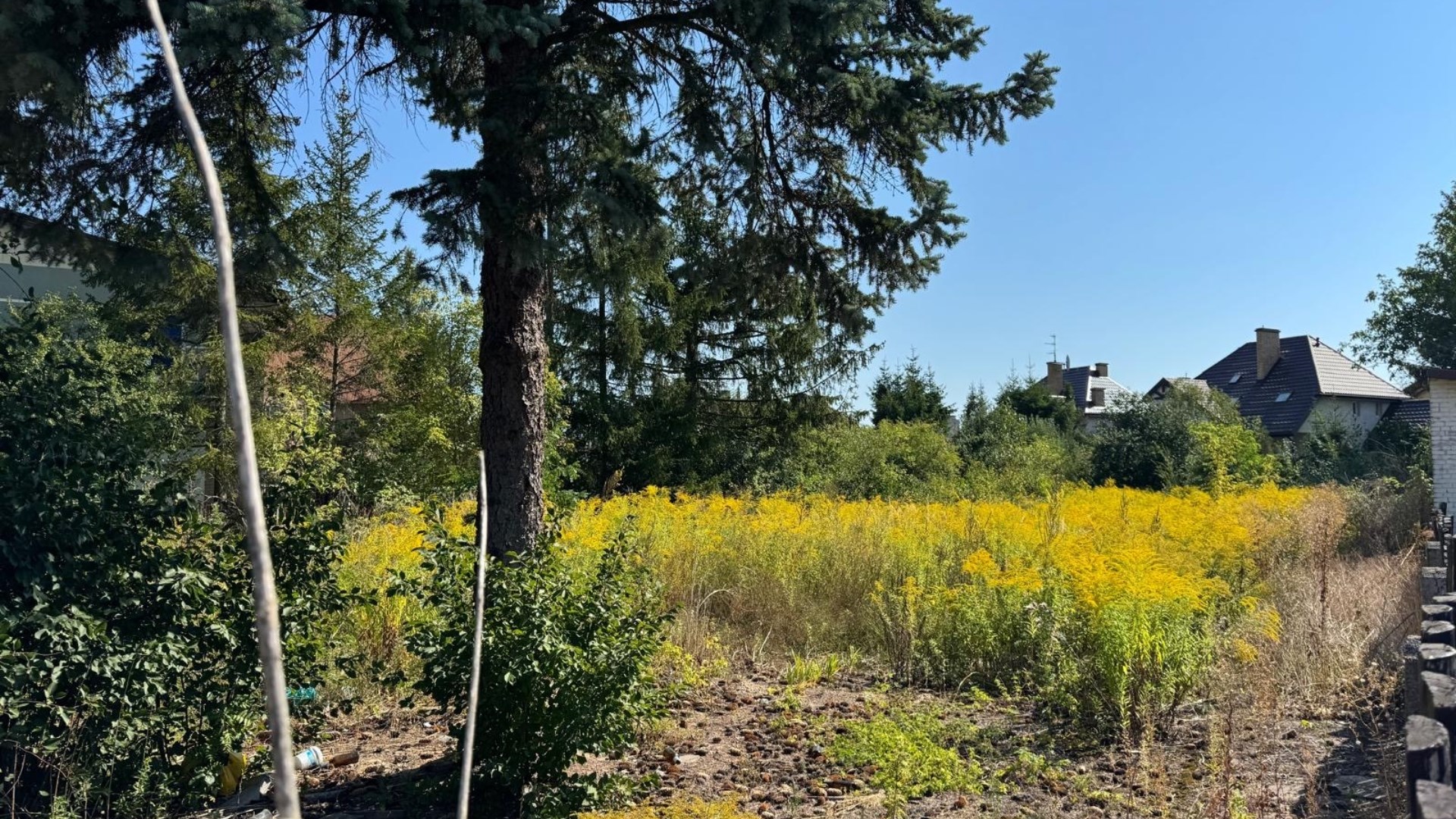 Działka na sprzedaż